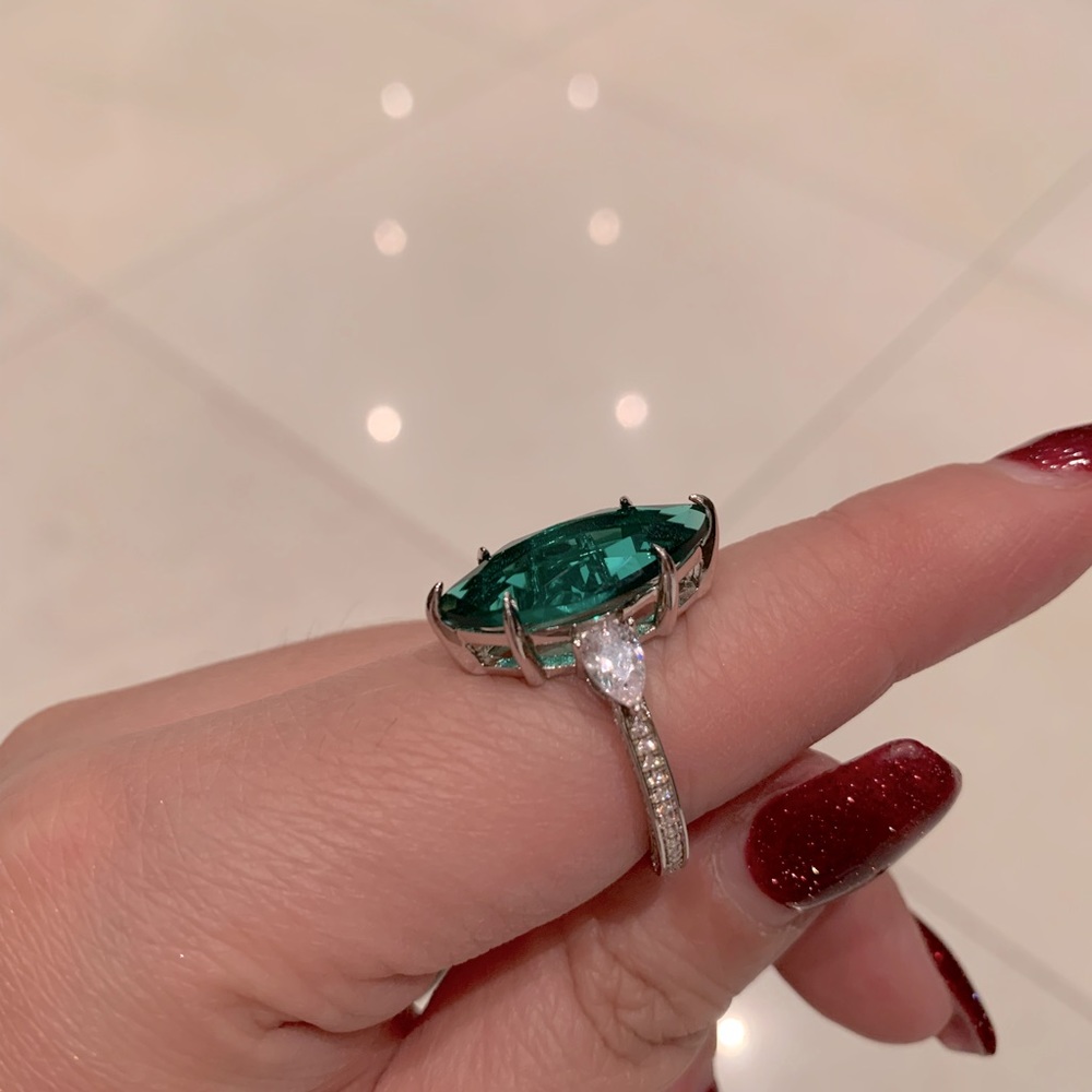 Brand new ITALO ring